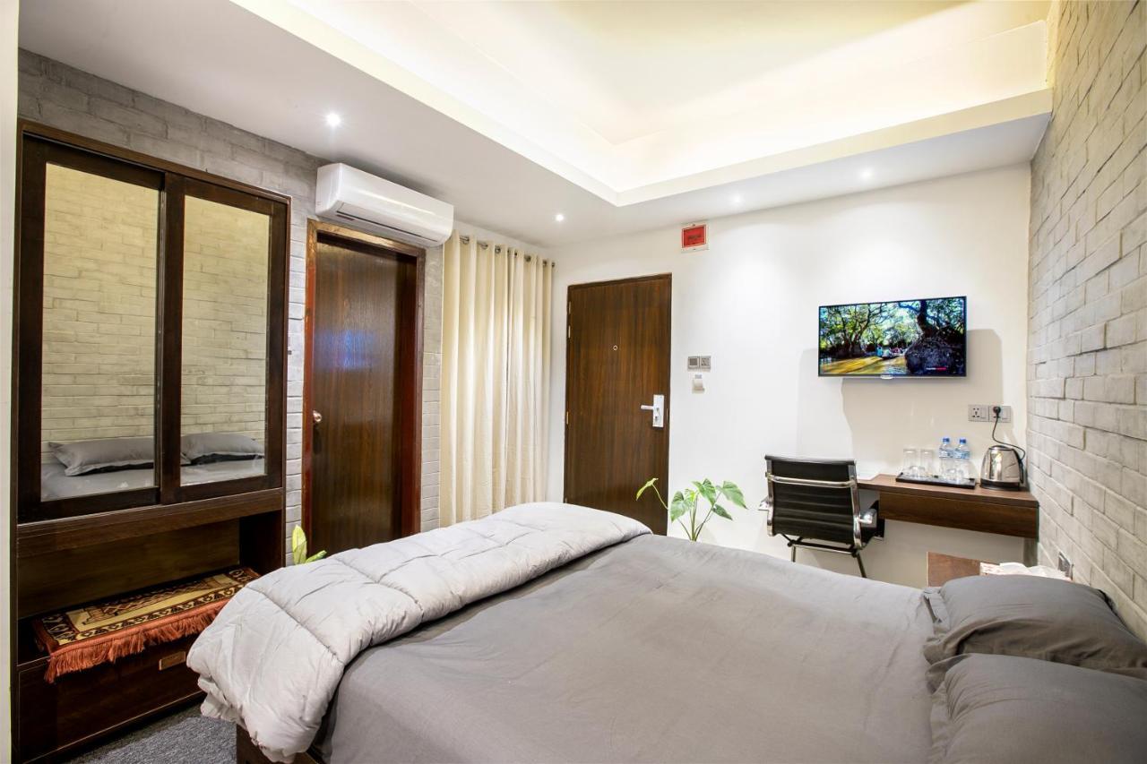 Rahma'S B&B Sylhet Bagian luar foto
